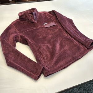 Patagonia fleece. Size medium color maroon/berry